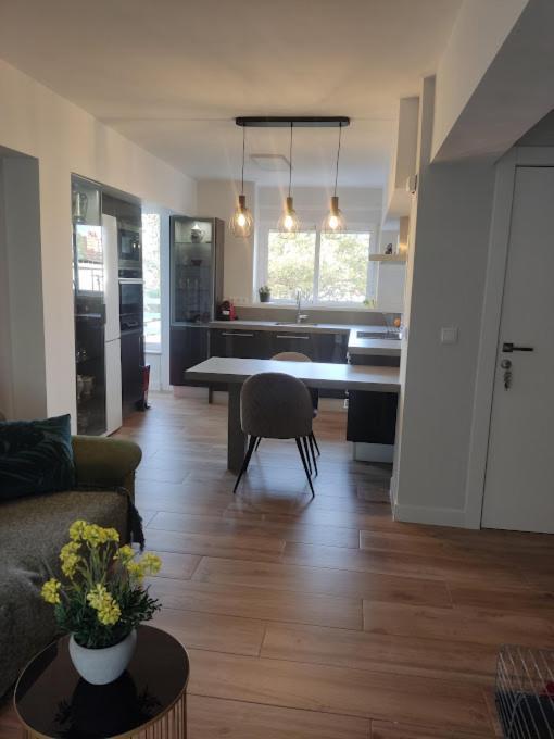 Mi Casa Es Tu Casa Apartment เซบีญา ภายนอก รูปภาพ
